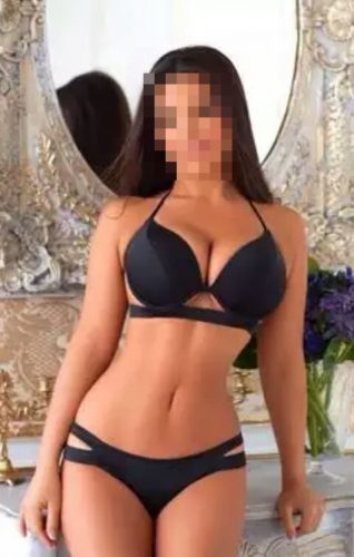 Kıvrak fetişe açık escort Müşerref