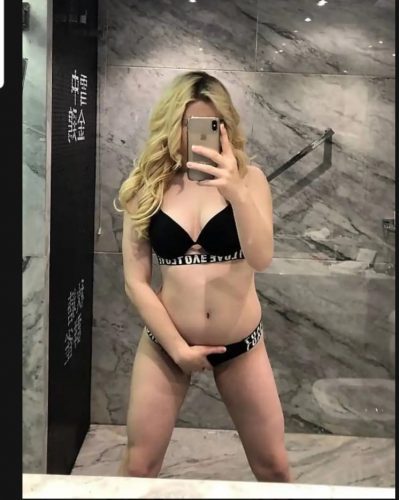 Seksapel genç escort Diler